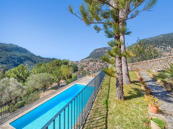 Foto 1 de Xalet en venda a Valldemossa de 5 habitacions amb terrassa i piscina