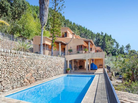 Foto 2 de Venta de chalet en Valldemossa de 5 habitaciones con terraza y piscina
