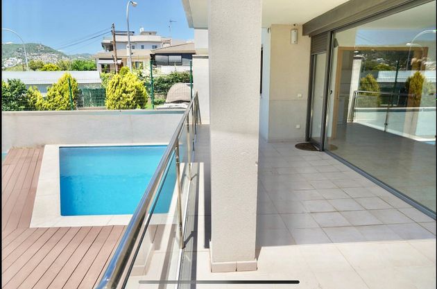 Foto 1 de Pis en lloguer a La Bonanova - Portopí de 3 habitacions amb terrassa i piscina
