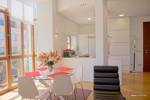 Foto 1 de Alquiler de piso en Mercat  - La Missió - Plaça dels Patins de 1 habitación con muebles y aire acondicionado