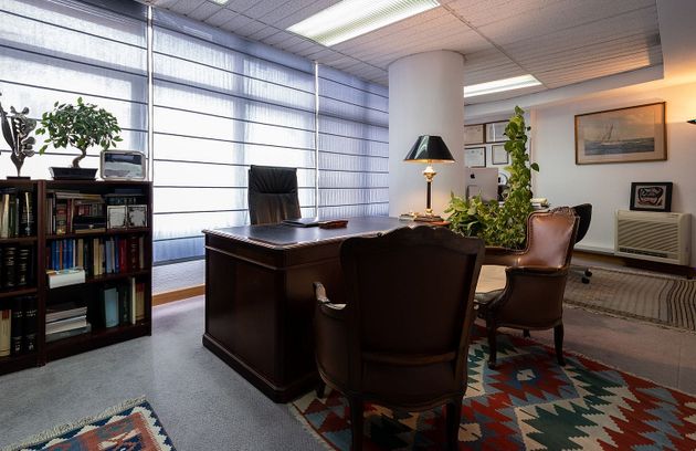 Foto 1 de Venta de oficina en Mercat  - La Missió - Plaça dels Patins con terraza y aire acondicionado