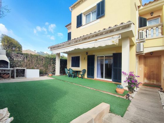 Foto 1 de Casa en venta en Son Ramonell - Es Figueral de 3 habitaciones con terraza y piscina