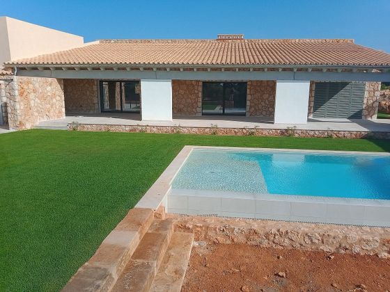 Foto 2 de Venta de casa rural en Campos de 5 habitaciones con terraza y piscina