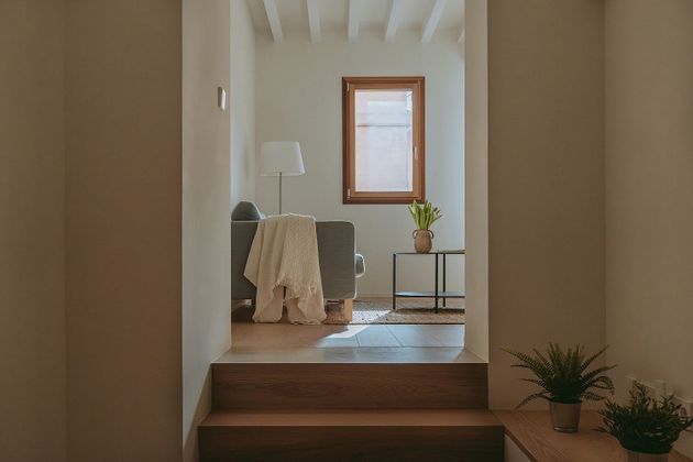 Foto 1 de Venta de piso en La Seu - Cort - Monti-sión de 1 habitación con balcón y aire acondicionado