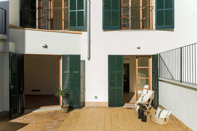 Foto 1 de Piso en venta en Marquès de la Fontsanta - Pere Garau de 1 habitación con terraza y aire acondicionado