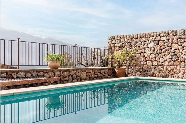 Foto 1 de Casa adossada en venda a Fornalutx de 2 habitacions amb piscina i jardí