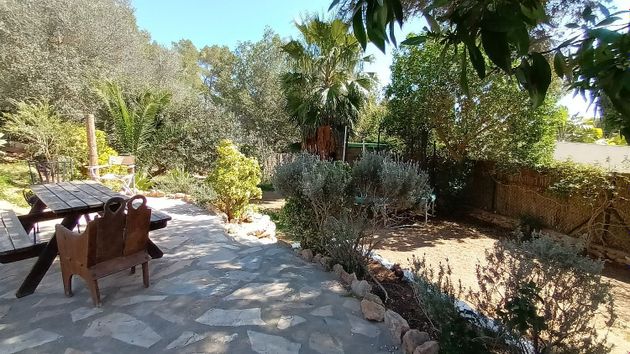 Foto 2 de Chalet en venta en Puig Den Valls de 3 habitaciones con terraza y jardín