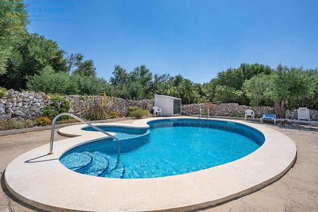 Foto 1 de Casa en venta en Alaior de 2 habitaciones con terraza y piscina