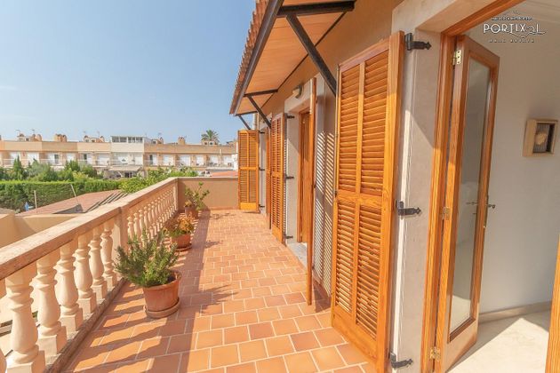 Foto 1 de Venta de casa en El Molinar - Can Pere Antoni de 5 habitaciones con garaje y balcón
