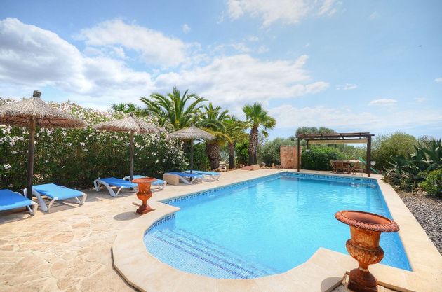 Foto 2 de Casa rural en venda a Santanyí de 3 habitacions amb terrassa i piscina