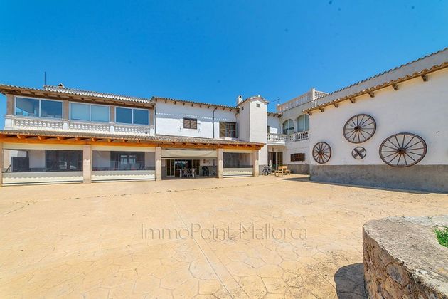 Foto 2 de Casa rural en venda a Lloret de Vistalegre de 7 habitacions amb piscina