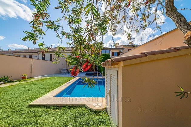 Foto 1 de Casa adossada en venda a Selva de 3 habitacions amb terrassa i piscina