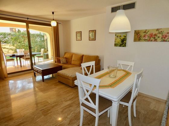 Foto 2 de Pis en venda a calle De la Tortora de 3 habitacions amb terrassa i piscina