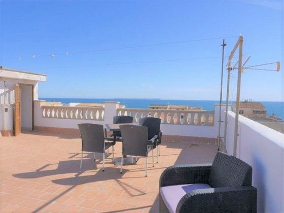 Foto 1 de Venta de piso en Campos de 2 habitaciones con terraza y jardín