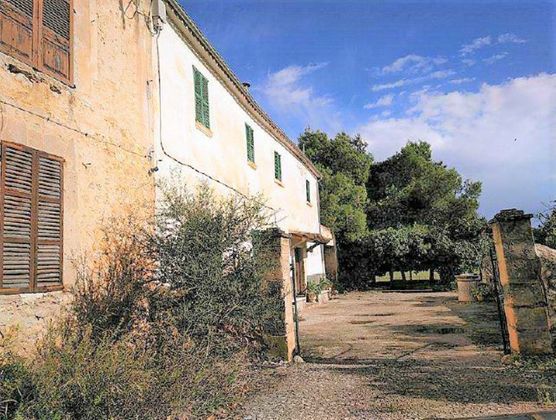 Foto 2 de Casa rural en venda a Alaró de 5 habitacions amb jardí