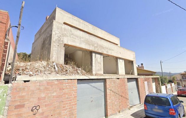Foto 1 de Casa adossada en venda a calle Balaguer de 3 habitacions amb garatge i aire acondicionat