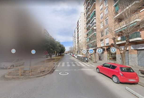 Foto 2 de Venta de piso en Eixample - Sant Oleguer de 3 habitaciones y 83 m²