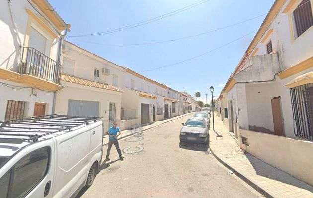 Foto 1 de Casa adosada en venta en Aguadulce (Sevilla) de 3 habitaciones y 282 m²