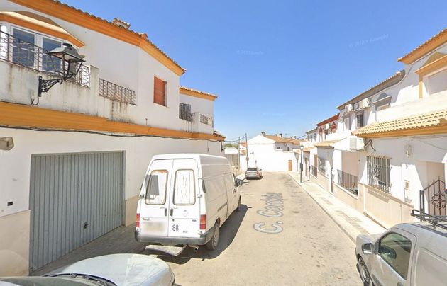 Foto 2 de Casa adossada en venda a Aguadulce (Sevilla) de 3 habitacions i 282 m²