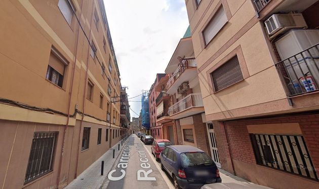 Foto 2 de Pis en venda a Centre - Cornellà de Llobregat de 3 habitacions i 47 m²