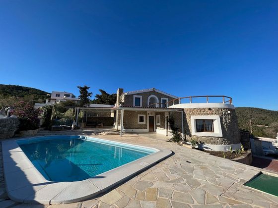 Foto 1 de Chalet en alquiler en calle Ibiza de 4 habitaciones con terraza y piscina