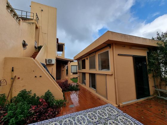 Foto 2 de Chalet en venta en Sant Antoni de Portmany de 5 habitaciones con terraza y balcón