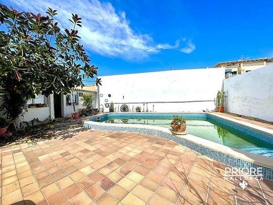 Foto 2 de Venta de chalet en El Molinar - Can Pere Antoni de 1 habitación con terraza y piscina