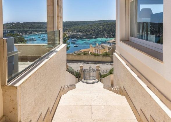 Foto 2 de Chalet en alquiler en Sol de Mallorca de 5 habitaciones con terraza y piscina