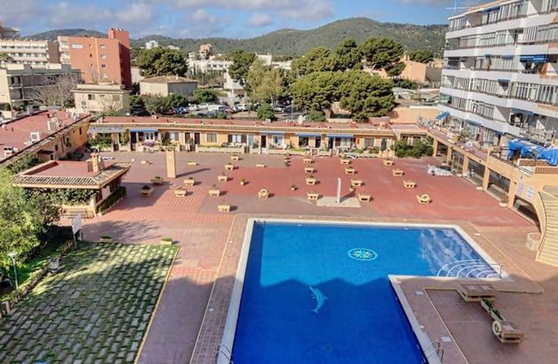 Foto 1 de Pis en venda a carretera Andratx de 2 habitacions amb terrassa i piscina
