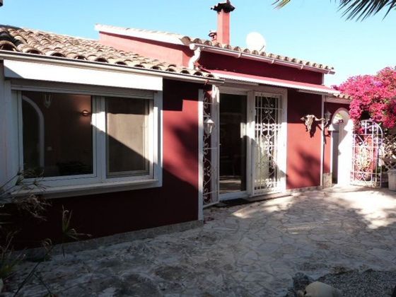 Foto 1 de Casa en venda a Costa de la Calma de 2 habitacions amb terrassa i jardí