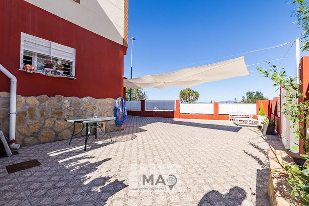 Foto 1 de Casa en venda a Capellanía - Retamar de 5 habitacions amb terrassa i piscina
