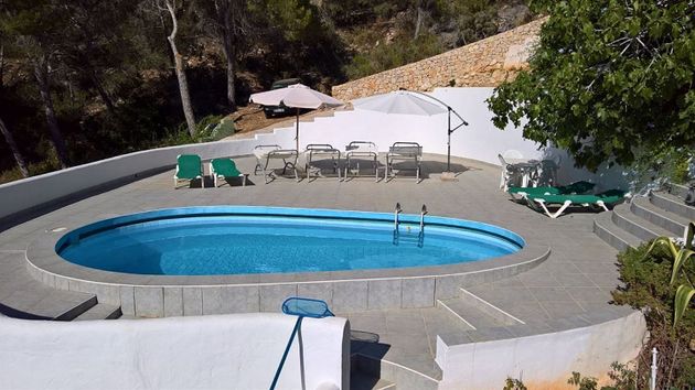 Foto 2 de Xalet en venda a Sant Antoni de Portmany de 4 habitacions amb terrassa i piscina