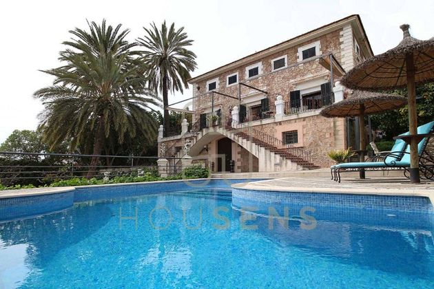 Foto 1 de Venta de chalet en La Bonanova - Portopí de 5 habitaciones con terraza y piscina