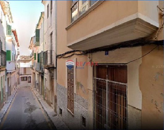 Foto 2 de Casa en venda a calle Del Misteri de 4 habitacions amb terrassa i garatge