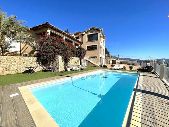 Foto 2 de Chalet en venta en Bunyola de 8 habitaciones con terraza y piscina