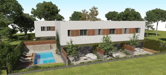 Foto 2 de Casa en venda a calle Del General Gotarredona de 3 habitacions amb jardí i aire acondicionat