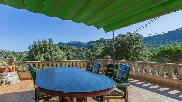 Foto 2 de Casa en venda a Selva de 5 habitacions amb terrassa i jardí