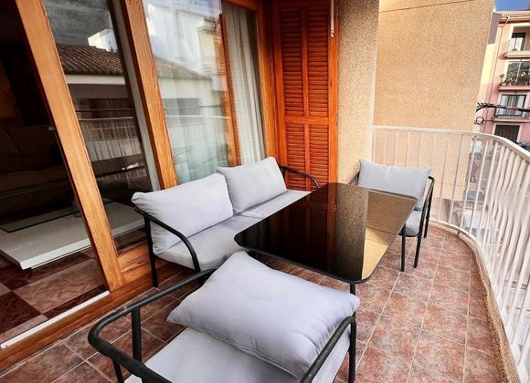 Foto 2 de Piso en venta en Port de Pollença de 3 habitaciones con terraza y balcón