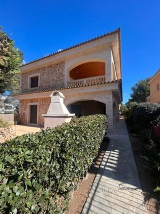 Foto 1 de Venta de chalet en Can Pastilla - Les Meravelles - S'Arenal de 5 habitaciones con terraza y garaje
