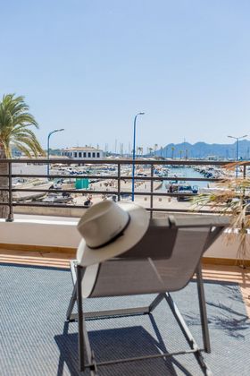 Foto 1 de Dúplex en venda a Port de Pollença de 3 habitacions amb terrassa i aire acondicionat