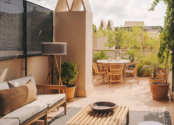 Foto 1 de Àtic en lloguer a calle Socors de 2 habitacions amb terrassa i mobles