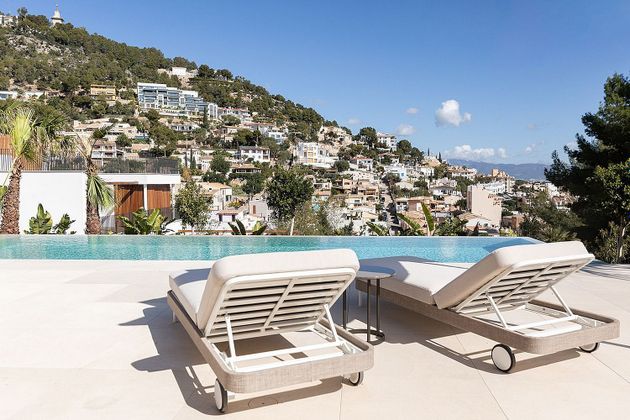 Foto 1 de Xalet en venda a calle De Genova de 4 habitacions amb terrassa i piscina