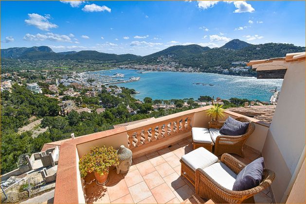 Foto 2 de Ático en venta en Port d'Andratx de 2 habitaciones con terraza y piscina