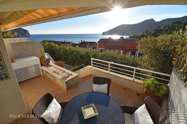 Foto 1 de Pis en venda a Es Camp de Mar de 2 habitacions amb terrassa i piscina