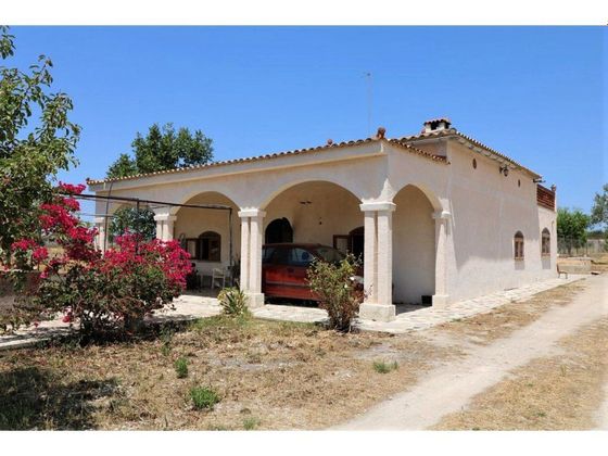 Foto 2 de Casa rural en venda a Sant Joan de 3 habitacions amb terrassa i piscina
