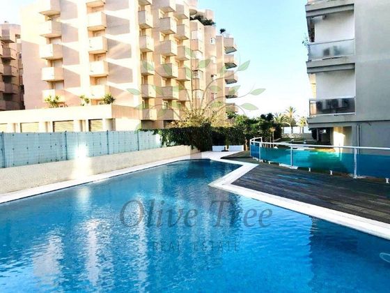Foto 1 de Dúplex en venta en Marina Botafoc - Platja de Talamanca de 3 habitaciones con terraza y piscina