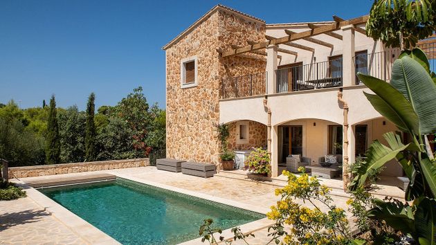 Foto 2 de Venta de casa rural en Santanyí de 6 habitaciones con terraza y piscina