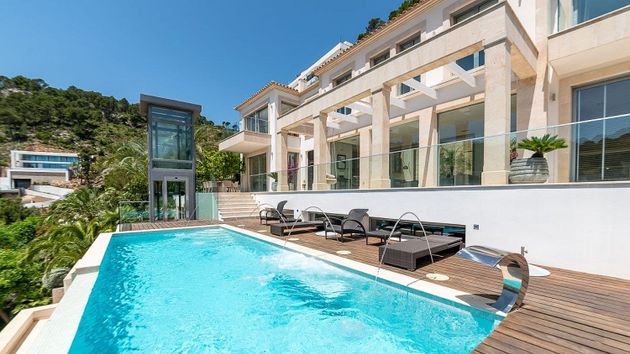 Foto 2 de Casa en venta en Son Vida de 6 habitaciones con terraza y piscina