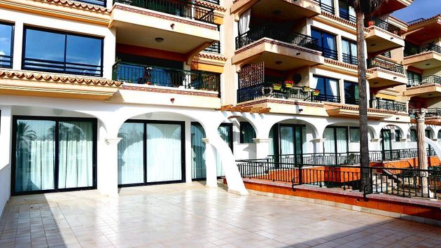 Foto 2 de Piso en alquiler en El Coll d'en Rabassa de 3 habitaciones con terraza y garaje