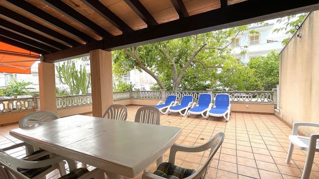 Foto 1 de Casa en alquiler en Port d'Alcúdia - Platja d'Alcúdia de 4 habitaciones con terraza y aire acondicionado